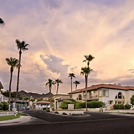Mountain View Resort: Private Oasis with Year-Round Heated Pools